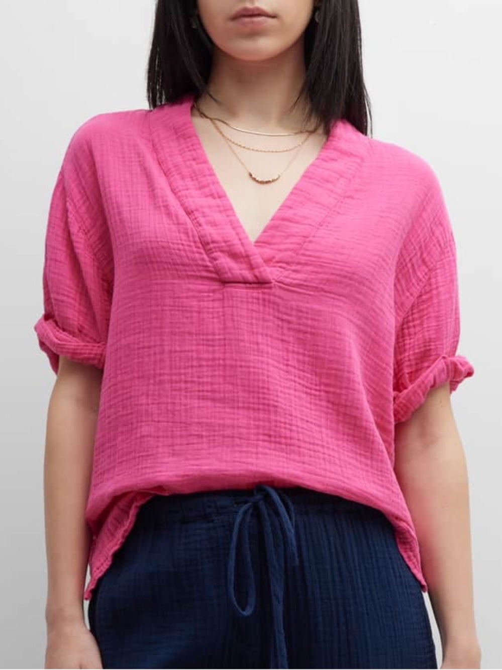 Xirena Avery Short-Sleeve V-Neck Gauze Top in sunset pink